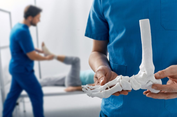 Orthopäde